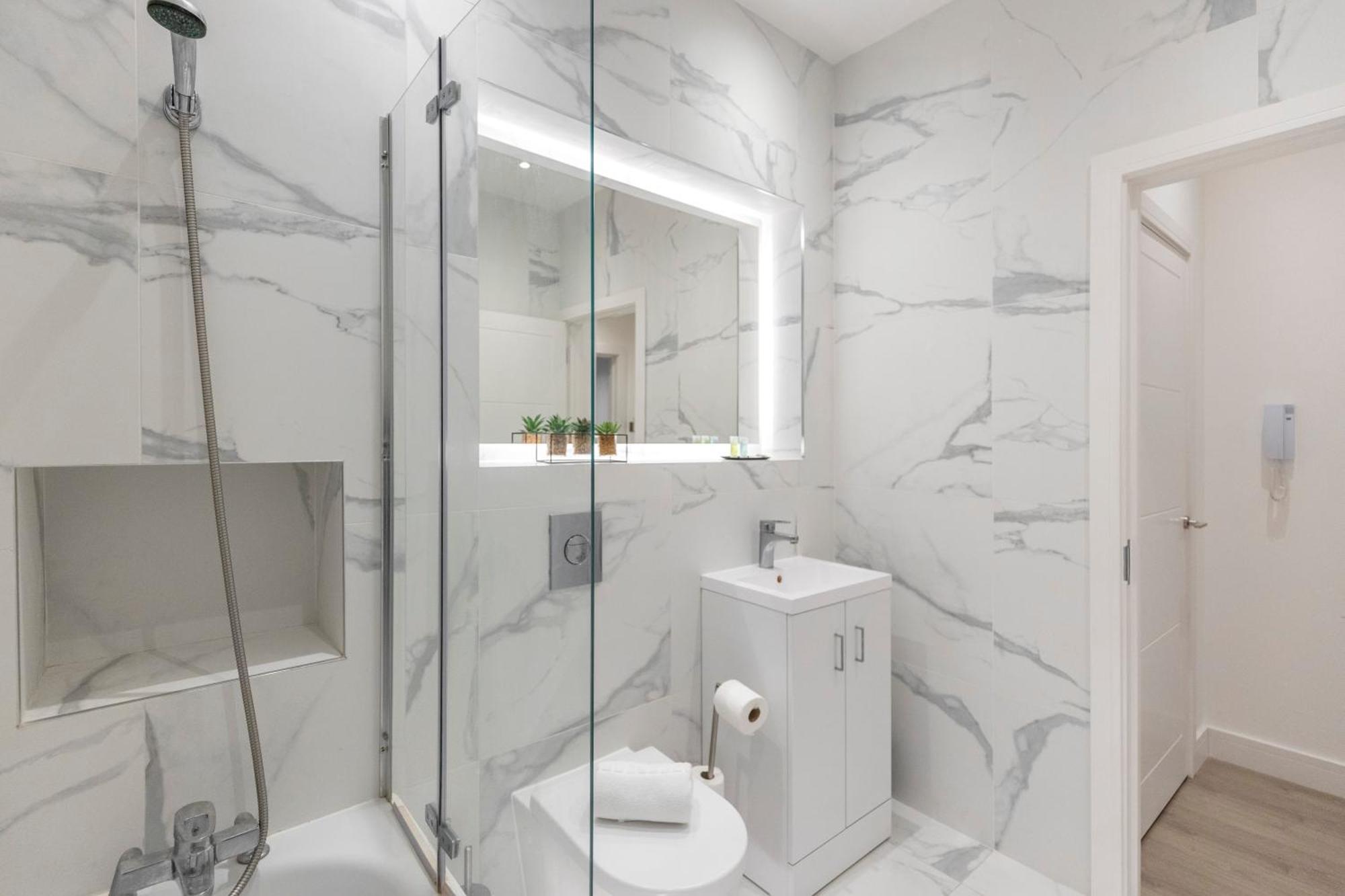 Spacious Luxury Apartment King Bed - Central Location London Ngoại thất bức ảnh
